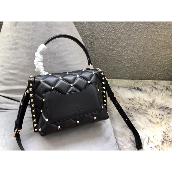 Valentino Messenger Shoulder Model: 0055