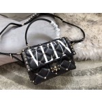 Valentino Messenger Shoulder Model: 0055