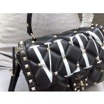 Valentino Messenger Shoulder Model: 0055