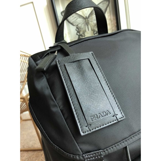 Prada new backpack, 2VZ135 robot