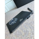 Prada new clutch 2VG005