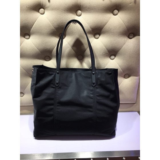 Prada shopping bag 1BG184