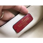 Valentino 新款斜挎包型号:0045