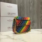 Valentino Fan Bingbing with the same handbag Model: V0122