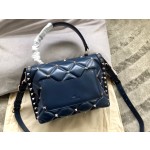 Valentino Messenger Shoulder Model: 0055