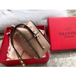 Valentino nail gun camera bag shipment model: 00890