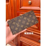 Louis Vuitton𝗣𝗢𝗖𝗛𝗘𝗧𝗧𝗘 M61276 3 in 1