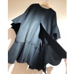 Valentino Cashmere Coat Q88 (consult customer service to confirm size before placing an order)