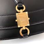 Valentino Early Spring Vintage Messenger Bag Model 🆕1014