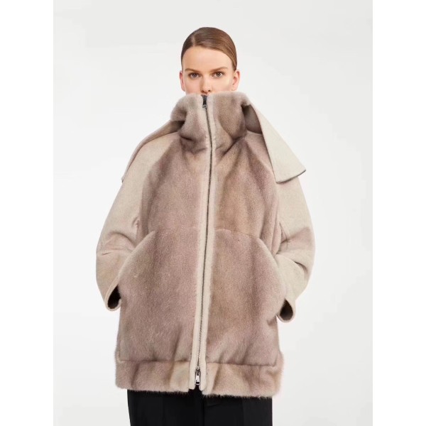 Cashmere coat Q85 (consult customer service to confirm the size before placing an order for a customized version)