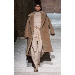 Coat Q79 (consult customer service to confirm the size before placing an order for a customized version)