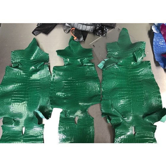 Hermès makes exclusive leather glossy American alligator:Emerald Green～JQ17