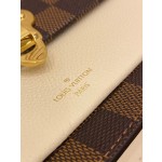 Louis Vuitton exclusive starting model: M60237