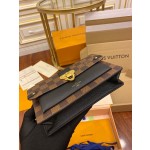 Louis Vuitton exclusive starting model: M60221