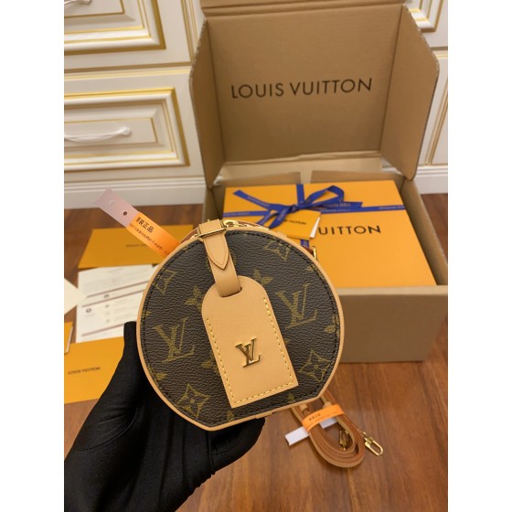 Louis Vuitton's exclusive debut model: M44699 Super Enhanced Edition