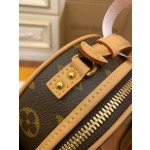 Louis Vuitton's exclusive debut model: M44699 Super Enhanced Edition