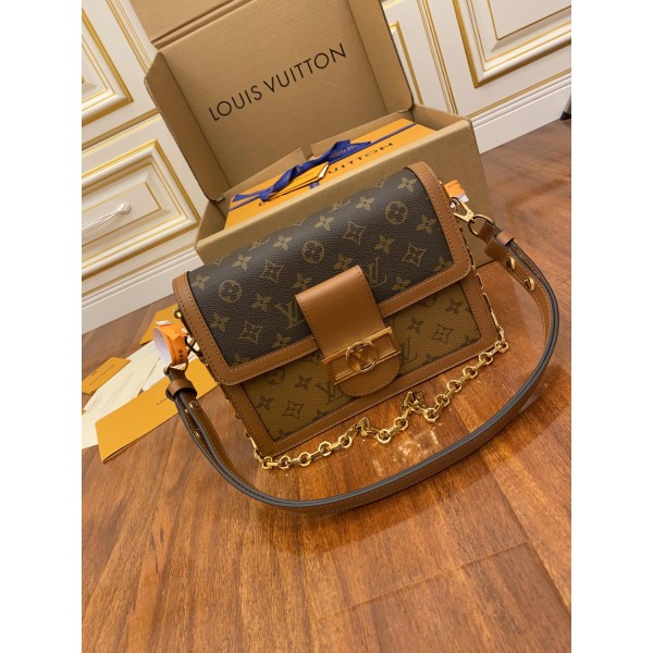 Louis Vuitton Exclusive starting model: M44391