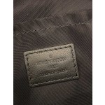 Louis Vuitton exclusive first model: M42411