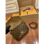 Louis Vuitton's exclusive debut model: M44876 Super Enhanced Edition