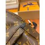 Louis Vuitton's exclusive debut model: M44873 Super Enhanced Edition