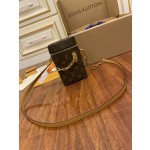 Louis Vuitton M44914