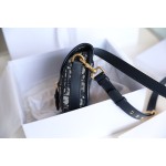 𝙙𝙞𝙤𝙧𝙗𝙤𝙗𝙗𝙗𝙮𝟐 𝟎𝟐𝟎 New on sale (𝓶𝓲𝓷𝓲) Small 𝔻-𝟘𝟟𝟙