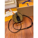 Louis Vuitton M68276 leather is genuine OEM Italian A-grade leather