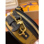Louis Vuitton M68276 leather is genuine OEM Italian A-grade leather