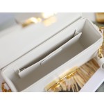 Montaigne 𝙢𝙞𝙣𝙞 box bag