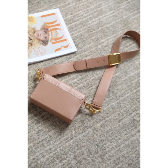 Montaigne Nude Pink Box Bag