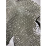 Hermès makes exclusive leather glossy American alligator: Turtle dove gray ~ KL19