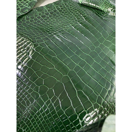 Hermès makes exclusive leather glossy American alligator: Emerald～KL19