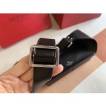 Valentino Men's Messenger Bag Model: 0048