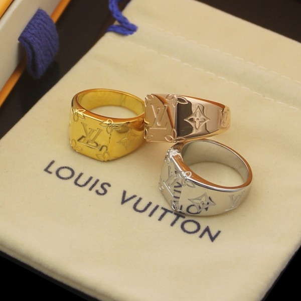Louis Vuitton Ring