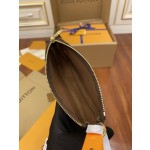 Louis Vuitton Mahjong bag M58009