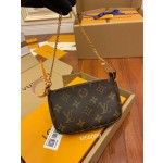 Louis Vuitton Mahjong bag M58009