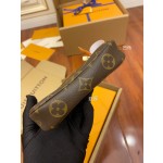 Louis Vuitton Mahjong bag M58009