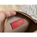 Valentino Round Bread Bag Model: 7788