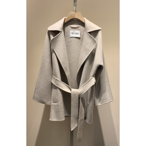 Shorts and cashmere coat Q72 (consult customer service to confirm the size before placing an order for a customized version)