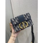 Montaigne Oblique Print