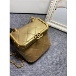 CHANEL Advanced Handicraft Workshop Series Large AS1886