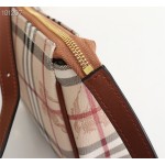 Burberry Underarm Mahjong Bag 1816