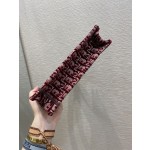 The latest velvet collection for fall/winter, Book Tote