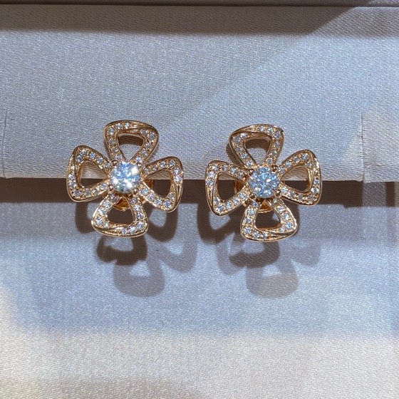 BVLGARI  earrings