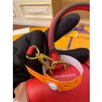 Louis Vuitton M44322