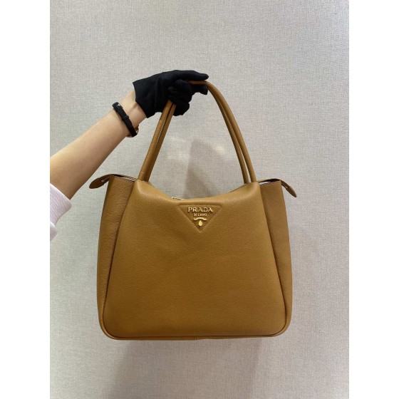Prada 1BC142 handbag