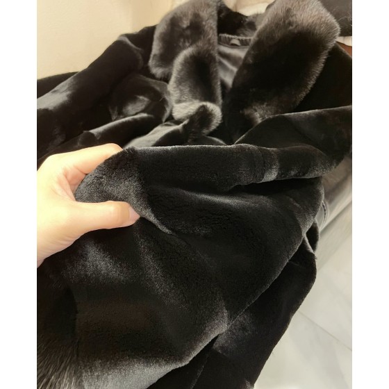 Louis Vuitton Mink Coat Q57 (consult customer service to confirm size before placing a custom order)