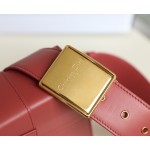 Montaigne hibiscus powder 𝙢𝙞𝙣𝙞 box bag