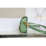 New mint green ‼️ small 𝘾-𝟎𝟖𝟏 𝙙𝙞𝙤𝙧 𝙗𝙤𝙗𝙗𝙗𝙮