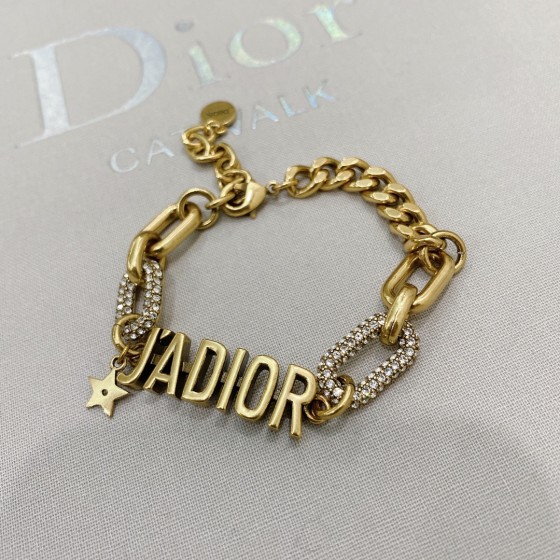 Dior necklace